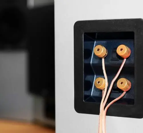 How To Connect a Wire Speaker